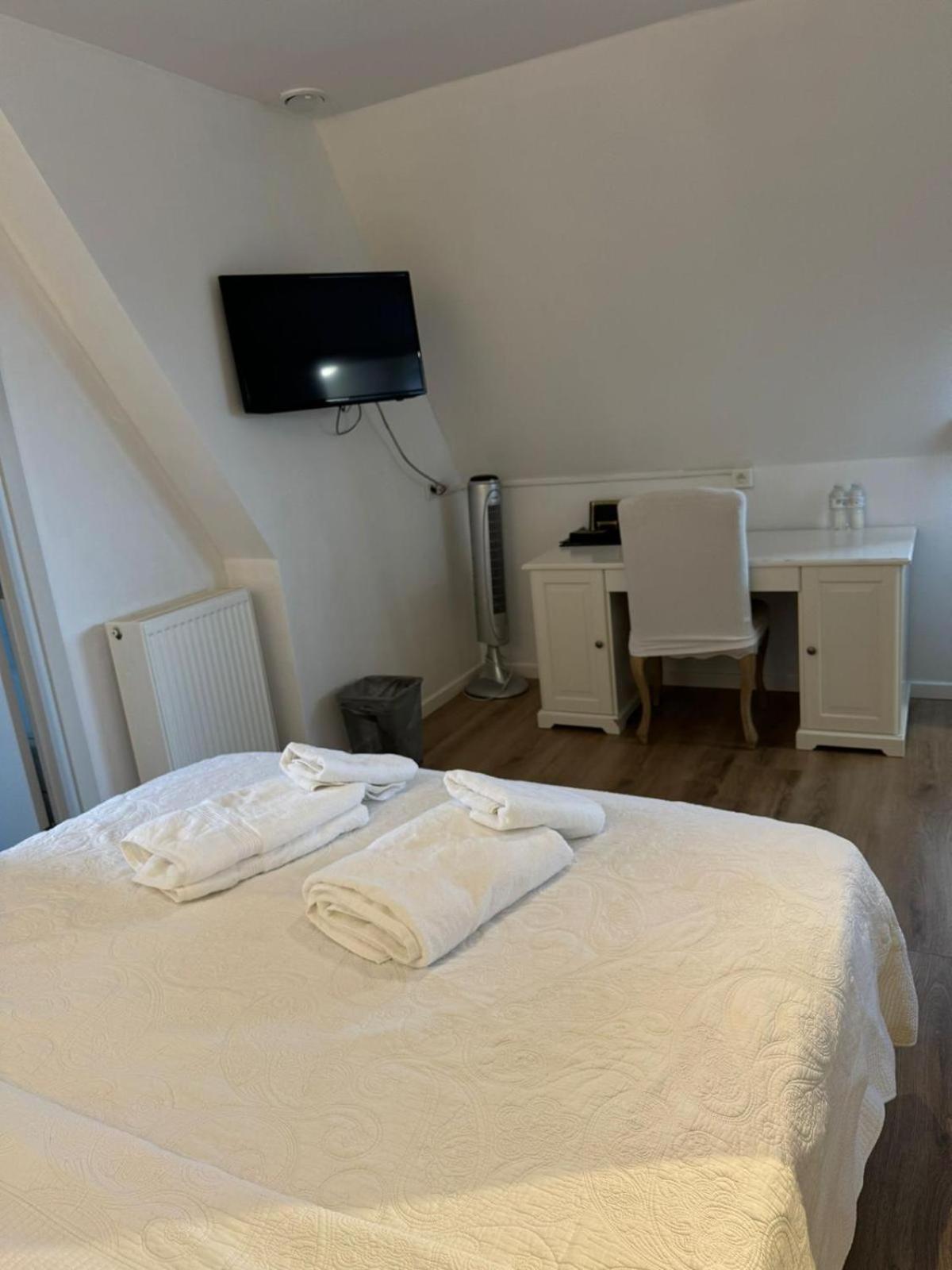 Hotel La Chaumiere Asse Kültér fotó
