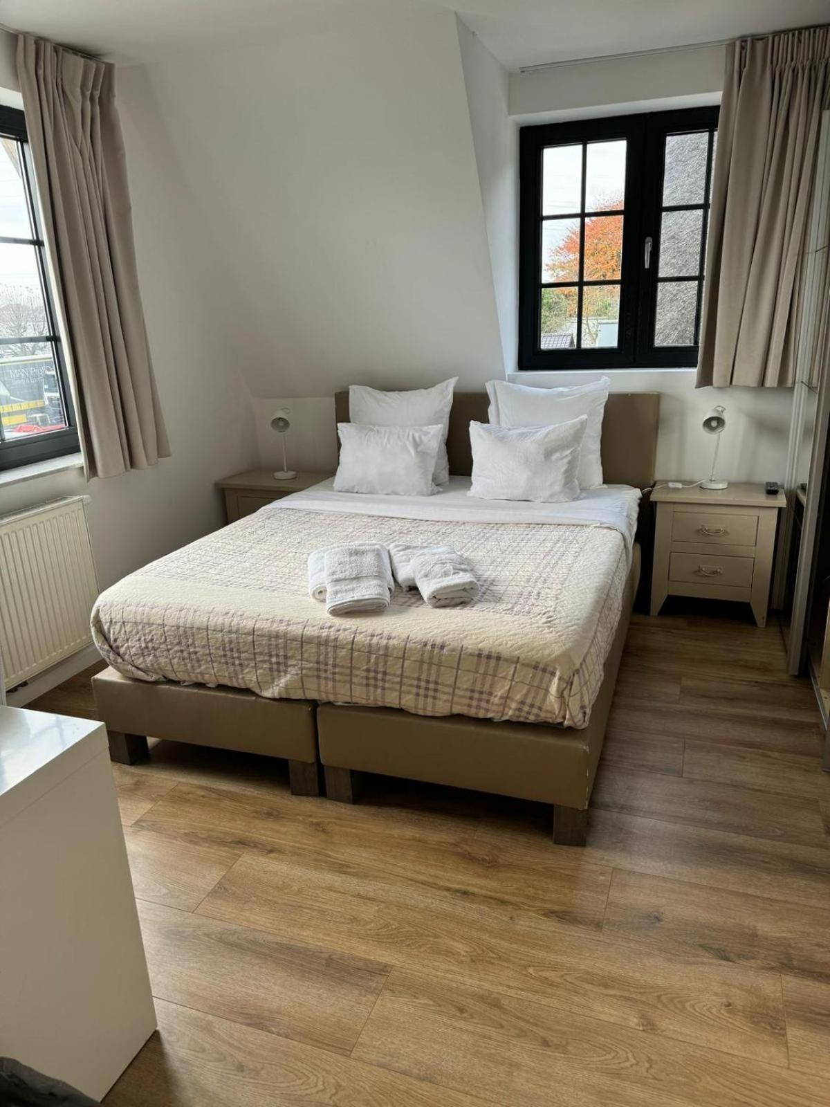 Hotel La Chaumiere Asse Kültér fotó
