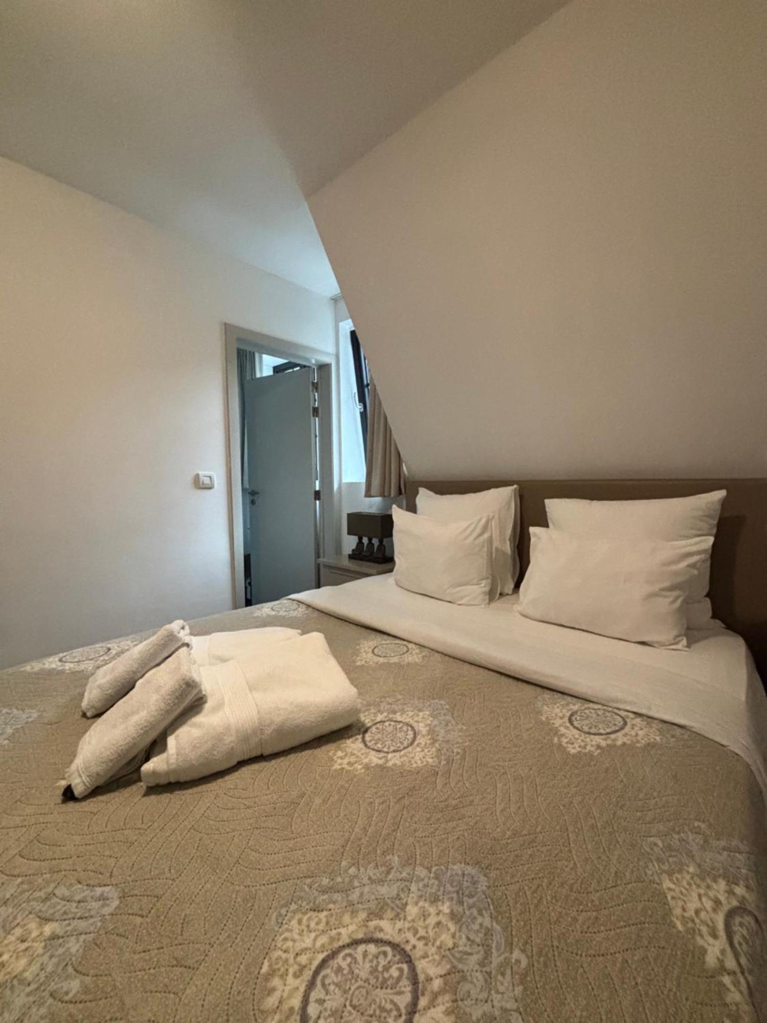Hotel La Chaumiere Asse Kültér fotó