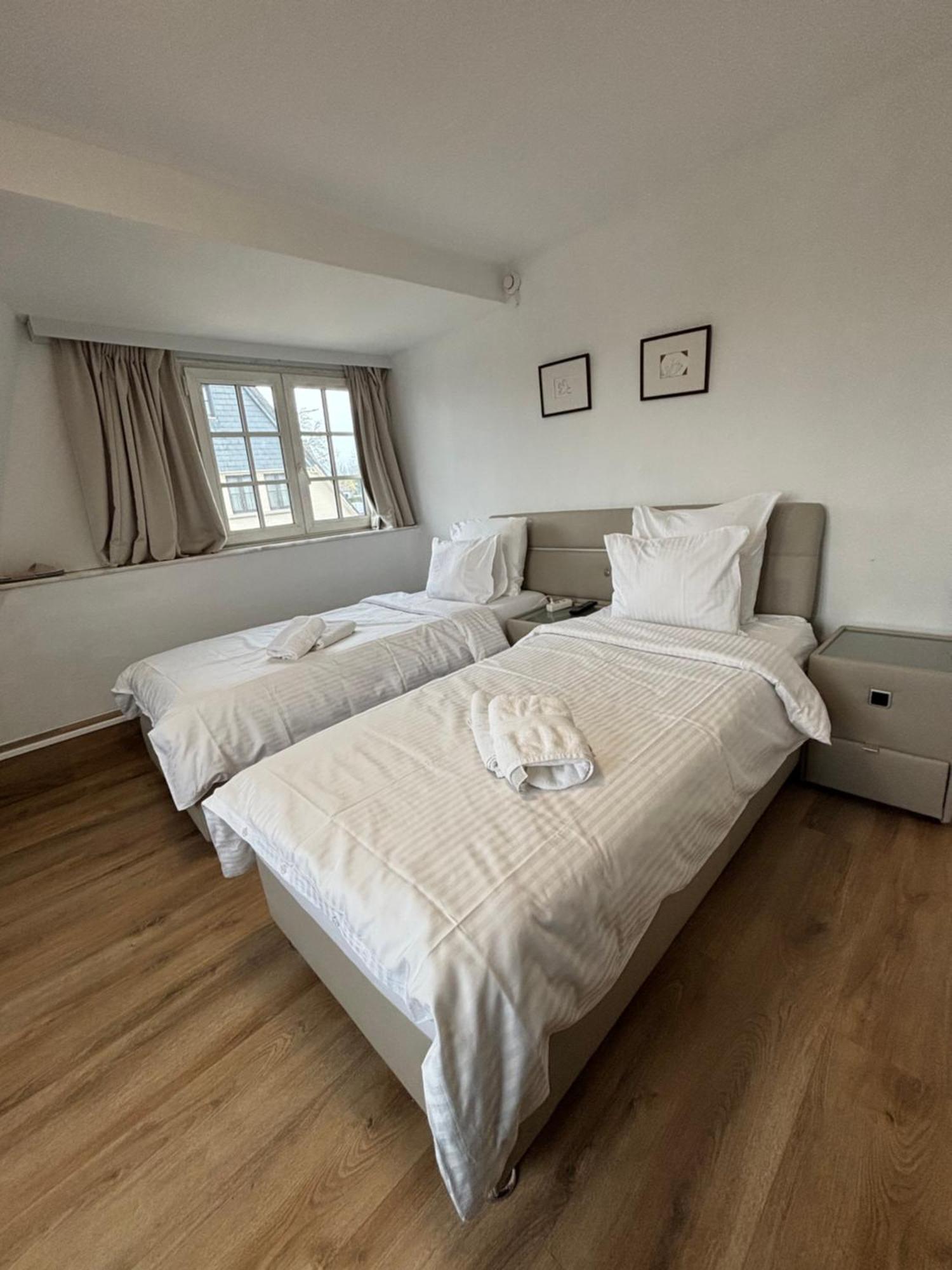 Hotel La Chaumiere Asse Kültér fotó